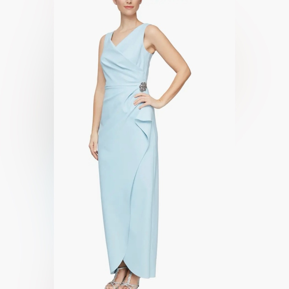 Alex Evenings gown size 16 color Ice Sage